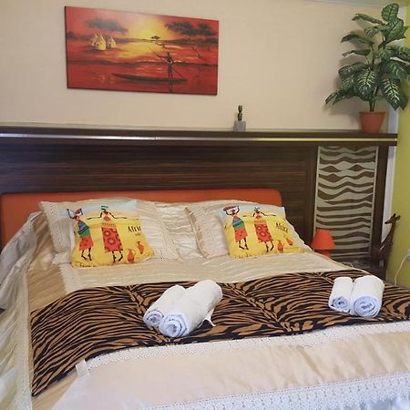 Safari Apartman Hajdúszoboszló Eksteriør billede