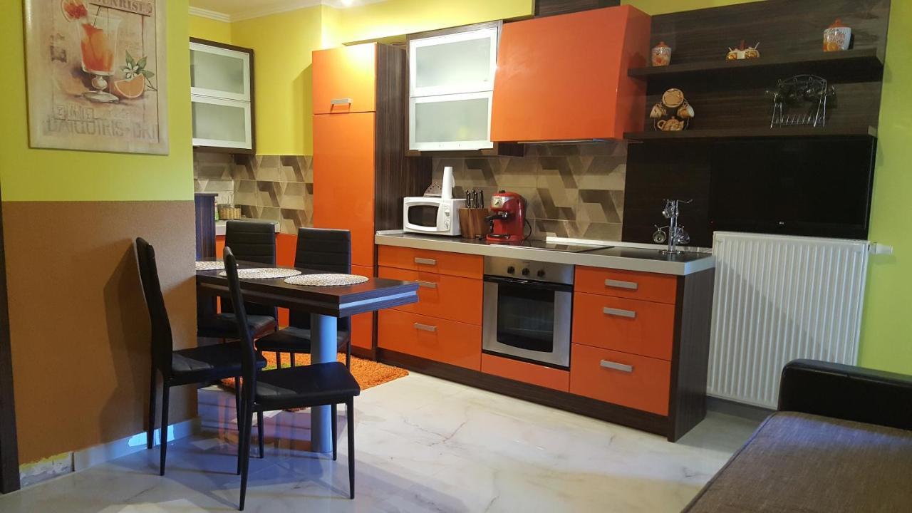 Safari Apartman Hajdúszoboszló Eksteriør billede